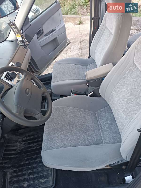 Седан ВАЗ / Lada 2170 Priora 2007 в Ужгороде фото 4 Седан ВАЗ / Lada 2170 Priora 2007 в Ужгороде