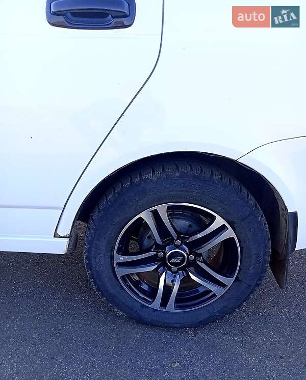 Седан ВАЗ / Lada 2170 Priora 2011 в Еланце