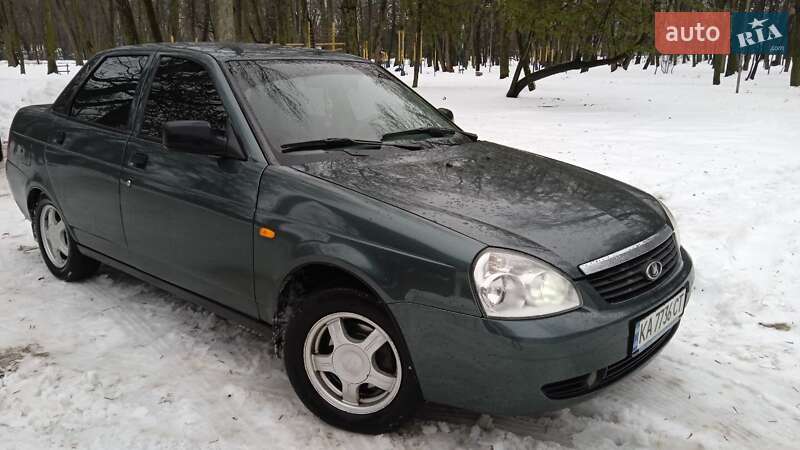 Седан ВАЗ / Lada 2170 Priora 2008 в Чернигове