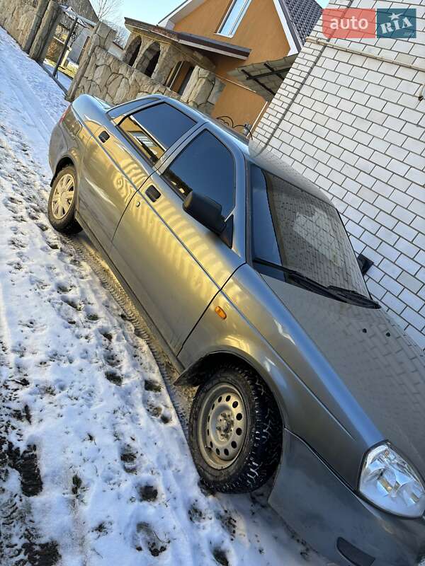 Седан ВАЗ / Lada 2170 Priora 2008 в Рожнятове