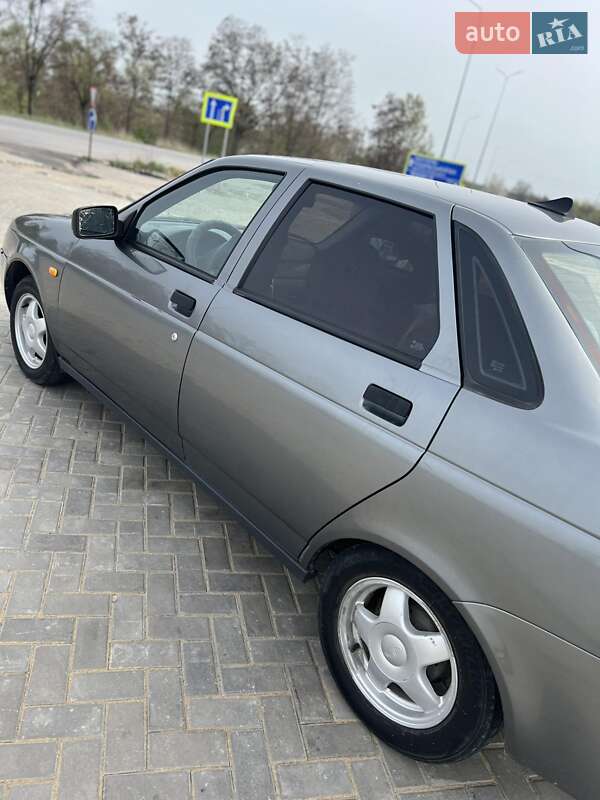 Седан ВАЗ / Lada 2170 Priora 2008 в Виннице