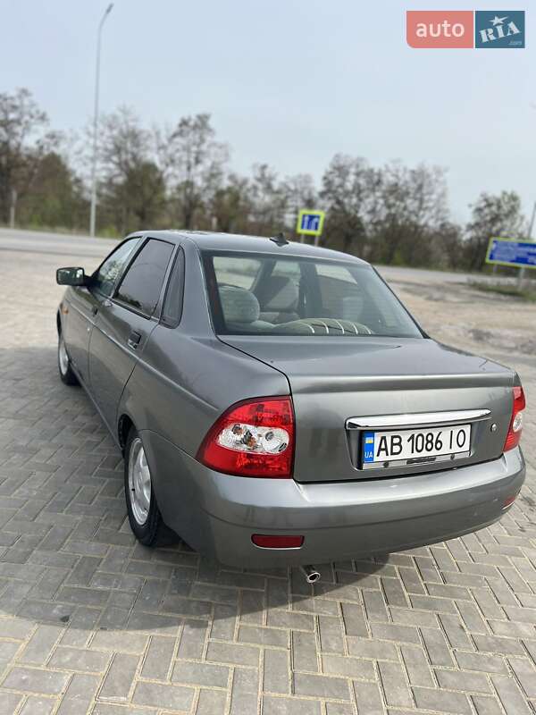 Седан ВАЗ / Lada 2170 Priora 2008 в Виннице