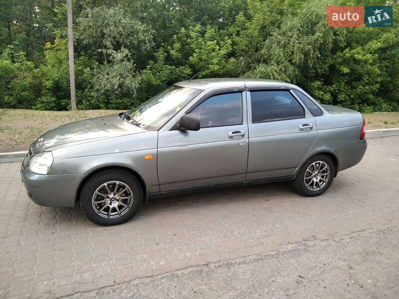 Седан ВАЗ / Lada 2170 Priora 2011 в Василькове фото 10 Седан ВАЗ / Lada 2170 Priora 2011 в Василькове