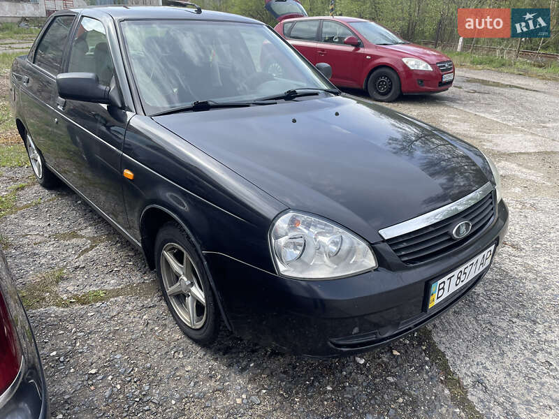 Седан ВАЗ 2170 Priora 2011 в 
