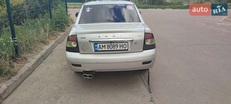 Седан ВАЗ / Lada 2170 Priora 2011 в Житомире