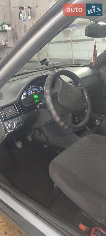 Седан ВАЗ / Lada 2170 Priora 2011 в Житомире