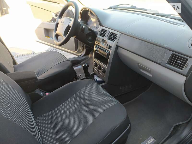 Седан ВАЗ / Lada 2170 Priora 2008 в Первомайську
