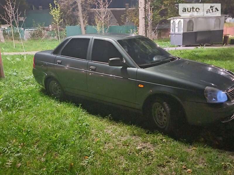 Седан ВАЗ / Lada 2170 Priora 2009 в Чернівцях