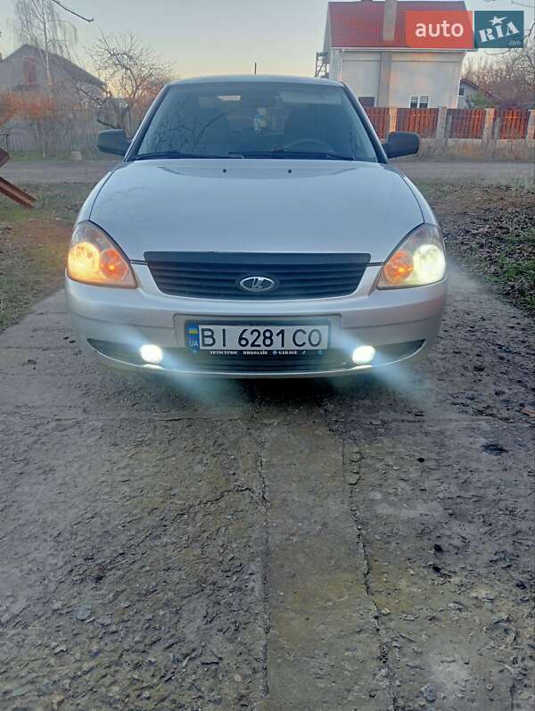 Седан ВАЗ / Lada 2170 Priora 2010 в Николаеве фото 4 Седан ВАЗ / Lada 2170 Priora 2010 в Николаеве