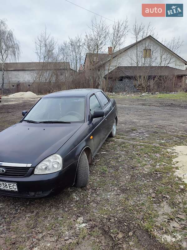 Седан ВАЗ / Lada 2170 Priora 2008 в Красному