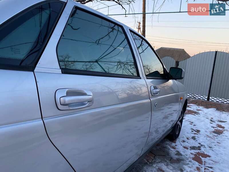 Седан ВАЗ / Lada 2170 Priora 2008 в Первомайске