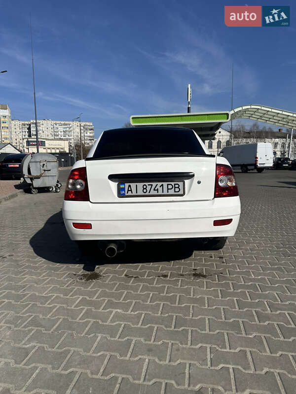 Седан ВАЗ / Lada 2170 Priora 2008 в Белой Церкви фото 8 Седан ВАЗ / Lada 2170 Priora 2008 в Белой Церкви