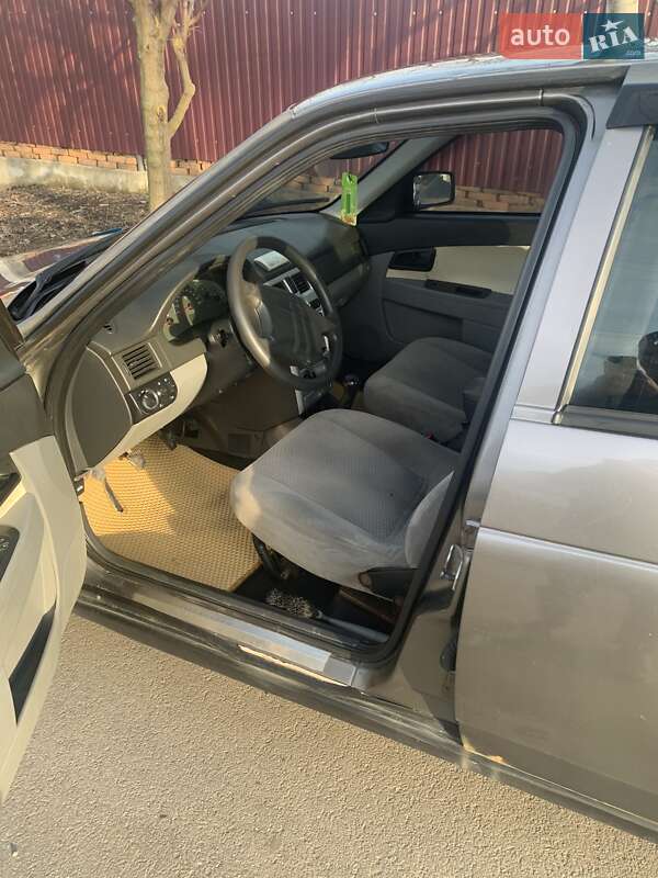 Седан ВАЗ / Lada 2170 Priora 2007 в Калиновке фото 11 Седан ВАЗ / Lada 2170 Priora 2007 в Калиновке