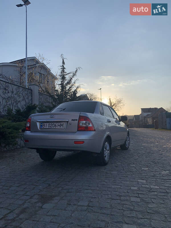 Седан ВАЗ / Lada 2170 Priora 2012 в Полтаві