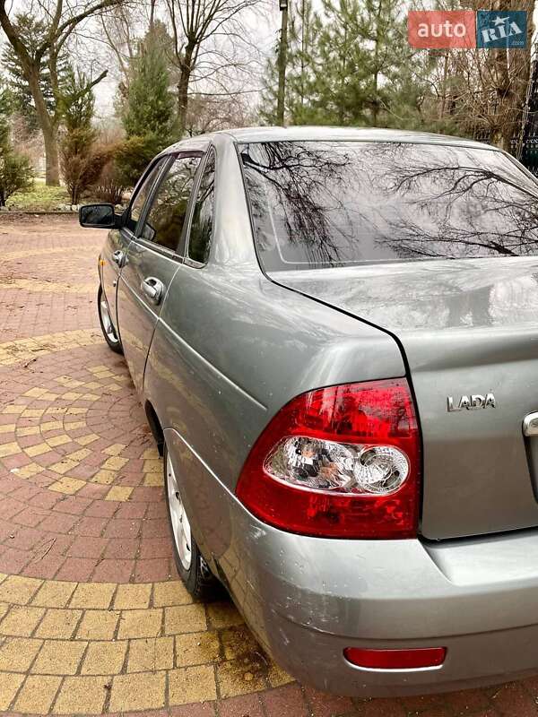 Седан ВАЗ / Lada 2170 Priora 2007 в Запорожье