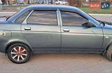 Седан ВАЗ 2170 Priora 2008 в 