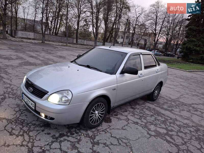 Седан ВАЗ 2170 Priora 2012 в 