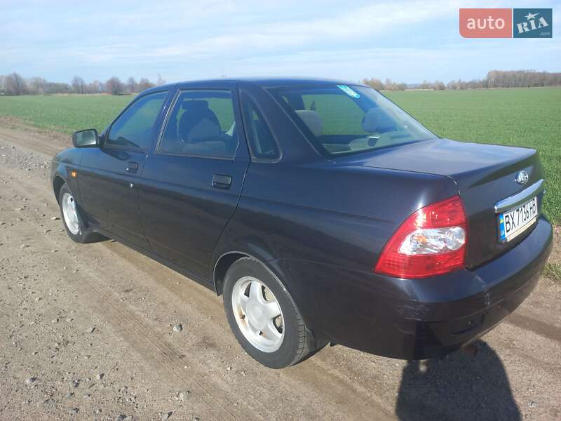 Седан ВАЗ / Lada 2170 Priora 2008 в Мирополе