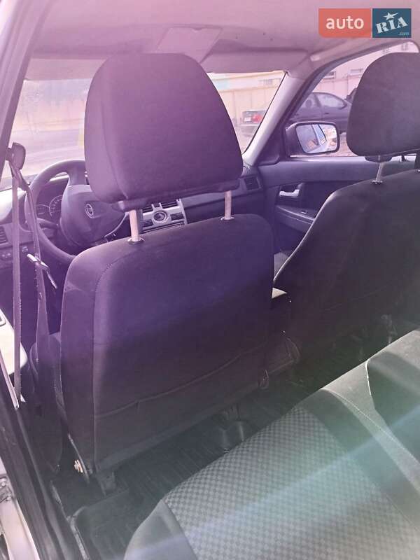 Седан ВАЗ / Lada 2170 Priora 2012 в Харькове