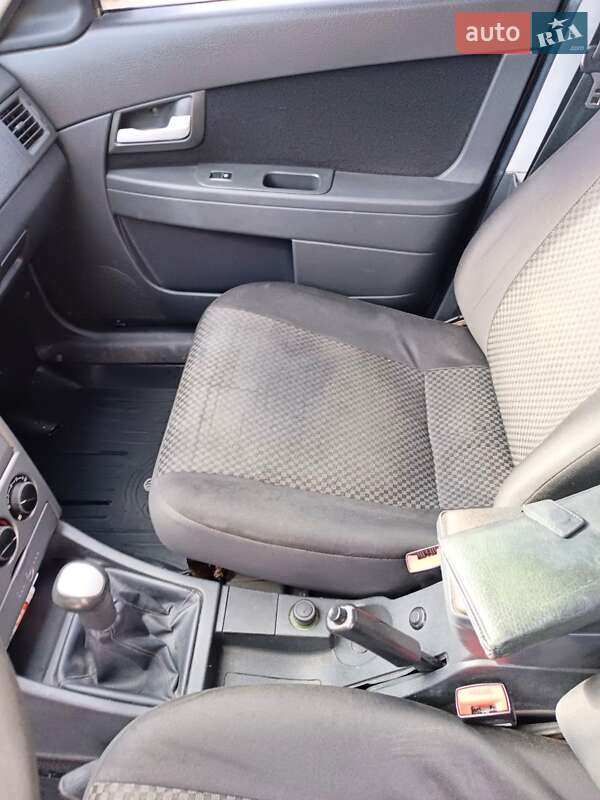 Седан ВАЗ / Lada 2170 Priora 2012 в Харькове