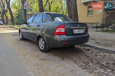 Седан ВАЗ 2170 Priora 2011 в 