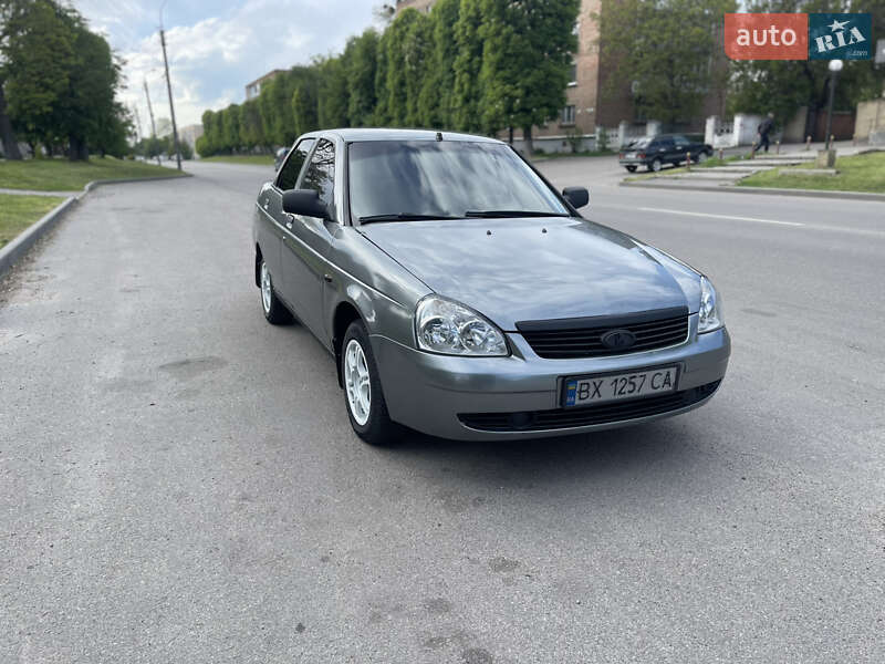 Седан ВАЗ 2170 Priora 2008 в 
