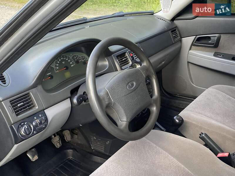 Седан ВАЗ / Lada 2170 Priora 2007 в Мирополе