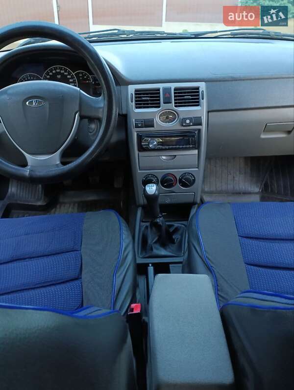 Седан ВАЗ / Lada 2170 Priora 2012 в Білгороді-Дністровському фото 6 Седан ВАЗ / Lada 2170 Priora 2012 в Білгороді-Дністровському