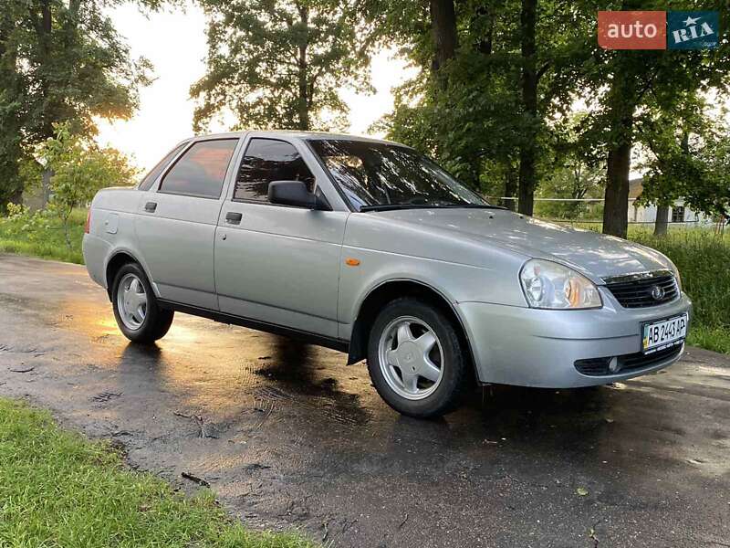 Седан ВАЗ / Lada 2170 Priora 2007 в Мирополе