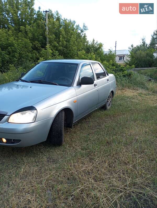 Седан ВАЗ / Lada 2170 Priora 2009 в Изюме