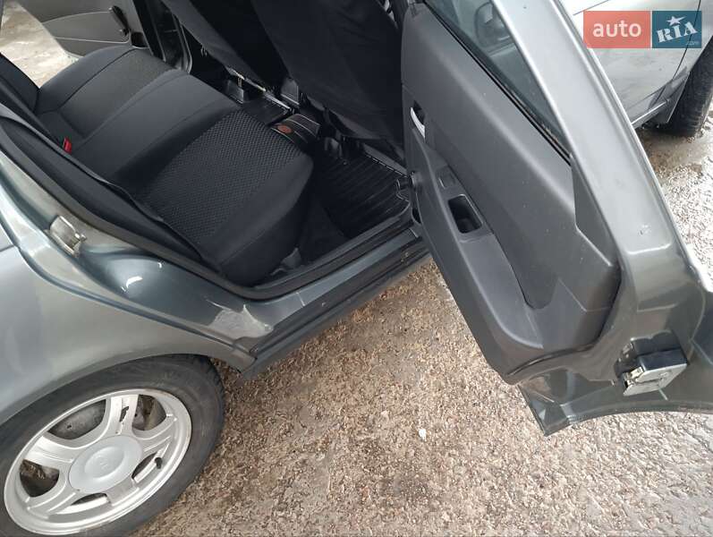 Седан ВАЗ / Lada 2170 Priora 2011 в Запорожье фото 17 Седан ВАЗ / Lada 2170 Priora 2011 в Запорожье