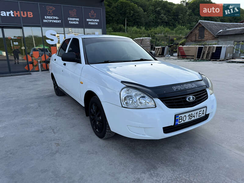 Седан ВАЗ / Lada 2170 Priora 2010 в Тернополе