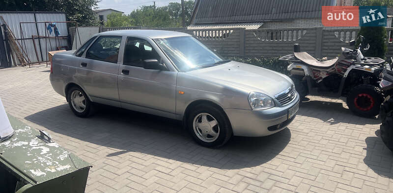 Седан ВАЗ 2170 Priora 2008 в 