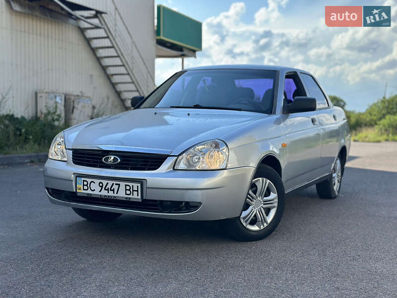 Седан ВАЗ 2170 Priora 2008 в 