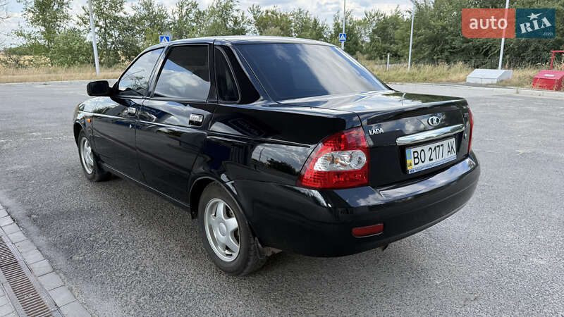 Седан ВАЗ / Lada 2170 Priora 2008 в Новом Буге