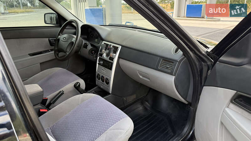 Седан ВАЗ / Lada 2170 Priora 2008 в Новом Буге