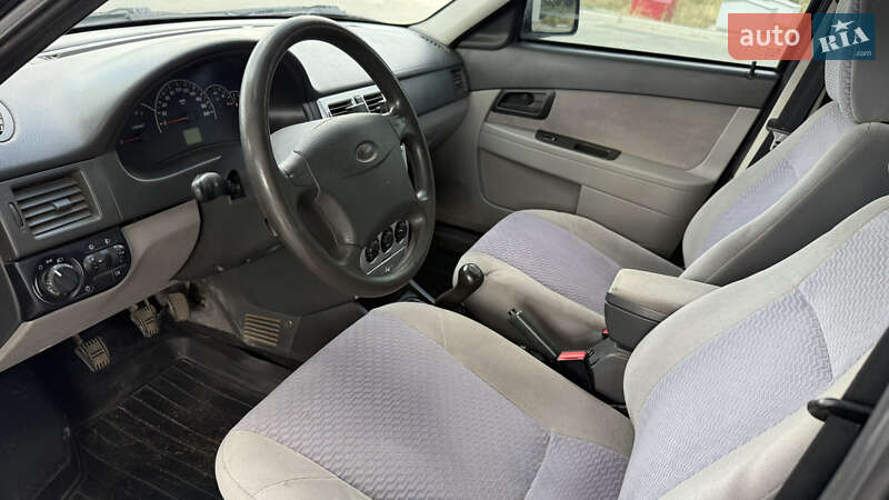 Седан ВАЗ / Lada 2170 Priora 2008 в Новом Буге