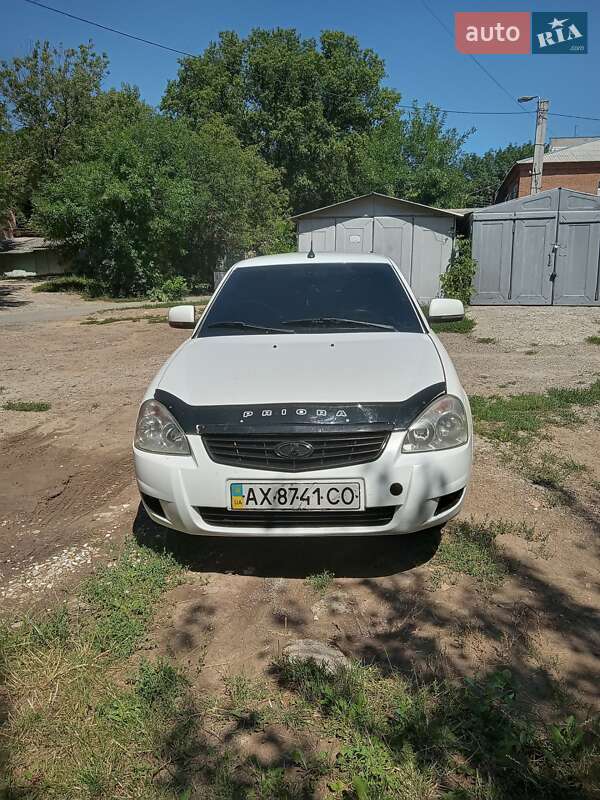 ВАЗ / Lada 2170 Priora 2011