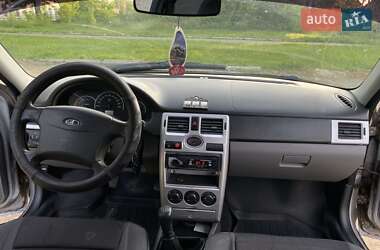 Седан ВАЗ / Lada 2170 Priora 2008 в 