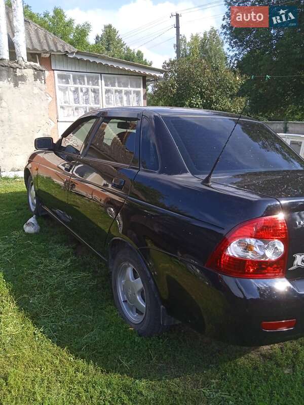 Седан ВАЗ / Lada 2170 Priora 2007 в Белогорье