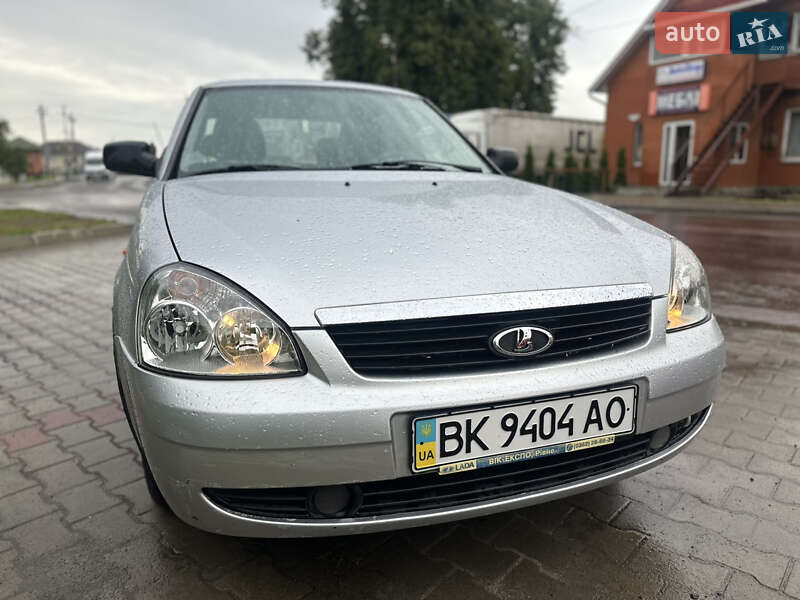 Седан ВАЗ / Lada 2170 Priora 2008 в Рокитном