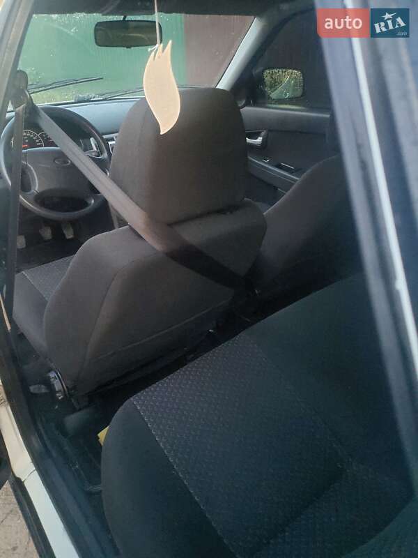 Седан ВАЗ / Lada 2170 Priora 2012 в Кременчуці