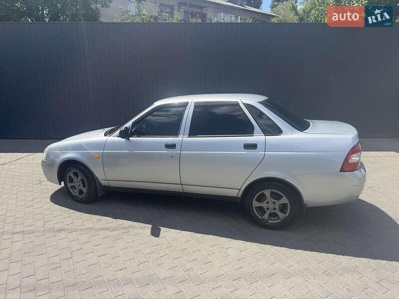 Седан ВАЗ / Lada 2170 Priora 2008 в Днепре
