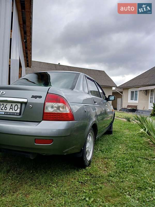 Седан ВАЗ / Lada 2170 Priora 2008 в Черновцах фото 10 Седан ВАЗ / Lada 2170 Priora 2008 в Черновцах