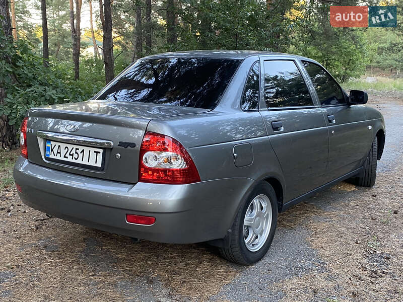Седан ВАЗ / Lada 2170 Priora 2008 в Києві