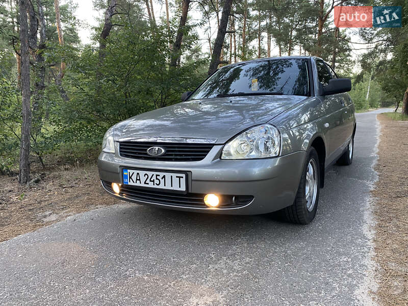 Седан ВАЗ / Lada 2170 Priora 2008 в Києві