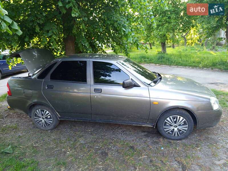 Седан ВАЗ / Lada 2170 Priora 2007 в Нововолынске фото 7 Седан ВАЗ / Lada 2170 Priora 2007 в Нововолынске