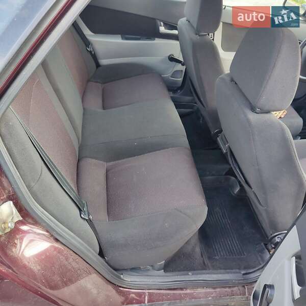 Седан ВАЗ / Lada 2170 Priora 2010 в Мені