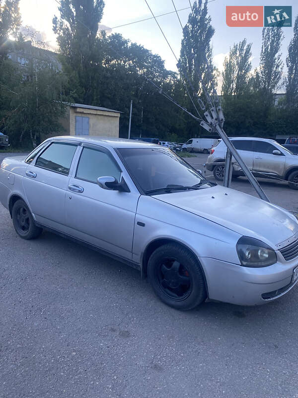 Седан ВАЗ / Lada 2170 Priora 2010 в Доброполье