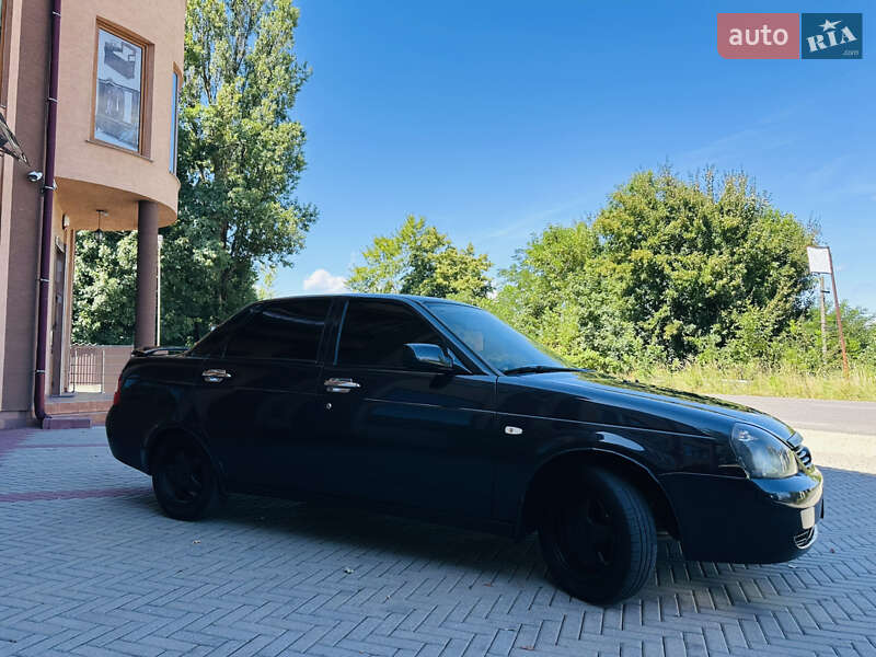 Седан ВАЗ / Lada 2170 Priora 2008 в Тячеве